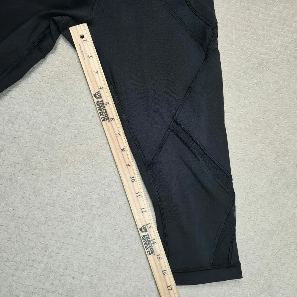 Lululemon Womens Size 4 Black Casual Workout Capri Cropped Leggings Gym Run Yoga
